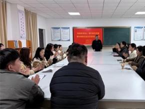​����������ġ���������ɳ�����������ѧ���������ʦ�߰�������ѵ������